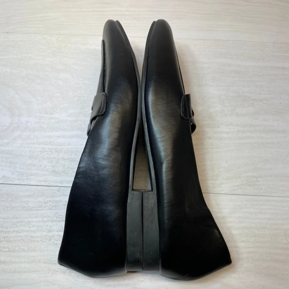 Torrid Womens 9.5WW Penny Loafer Flat Black Faux Leather Wide Width 40765368